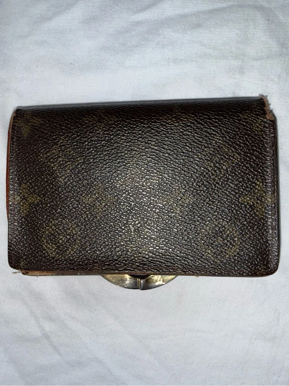 Classic Brown Men’s Leather Wallet